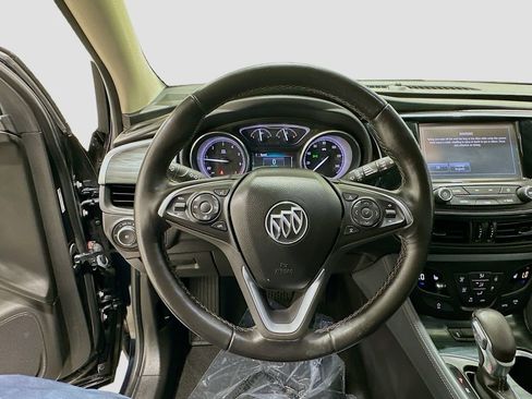 Used 2020 Buick Envision Essence FWD image 11