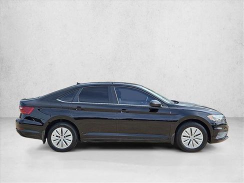 Used 2020 Volkswagen Jetta S image 4