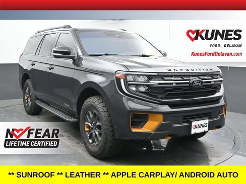 Used 2025 Ford Expedition Tremor AWD/4WD image 1
