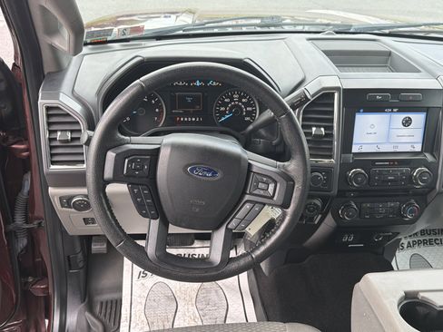 Used 2016 Ford F150 XLT w/ Equipment Group 302A Luxury AWD/4WD image 17