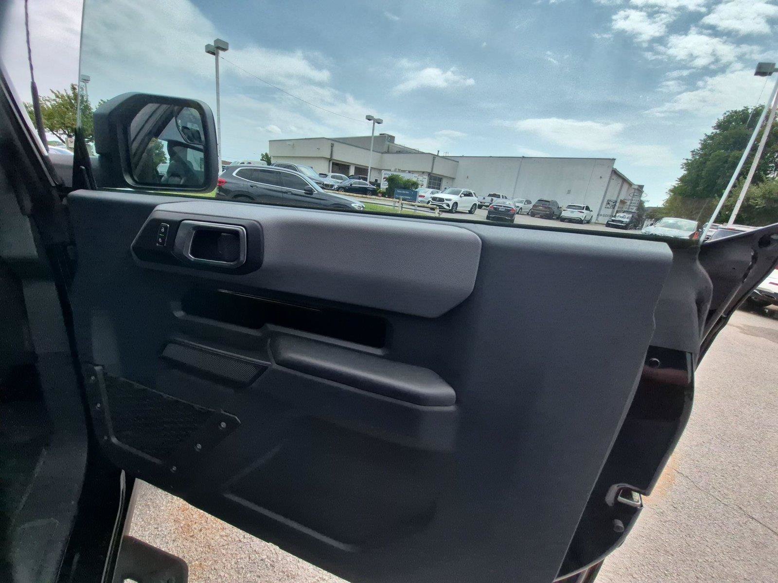 Used 2024 Ford Bronco Black Diamond AWD/4WD image 30