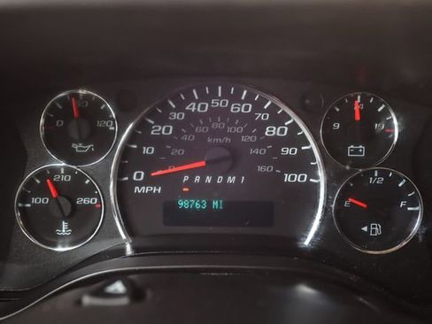 Used 2022 GMC Savana 2500 w/ Chrome Appearance Package RWD image 33