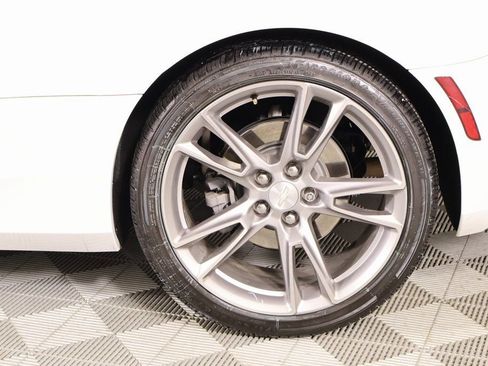 Used 2022 Chevrolet Camaro LT w/ RS Package image 16