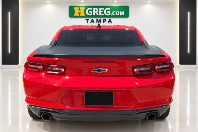 Used 2021 Chevrolet Camaro LT w/ Technology Package RWD image 7