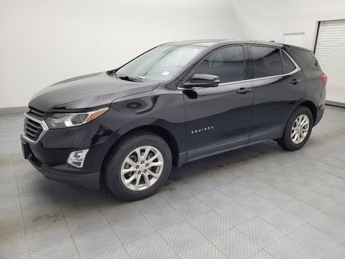 Used 2019 Chevrolet Equinox LT AWD/4WD image 2