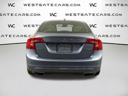 Used 2017 Volvo S60 T5 Inscription image 7