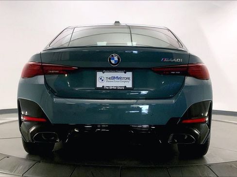 Used 2025 BMW M440i RWD image 3