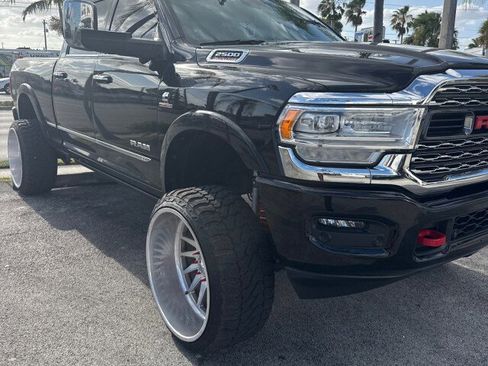 Used 2022 RAM 2500 Limited AWD/4WD image 5