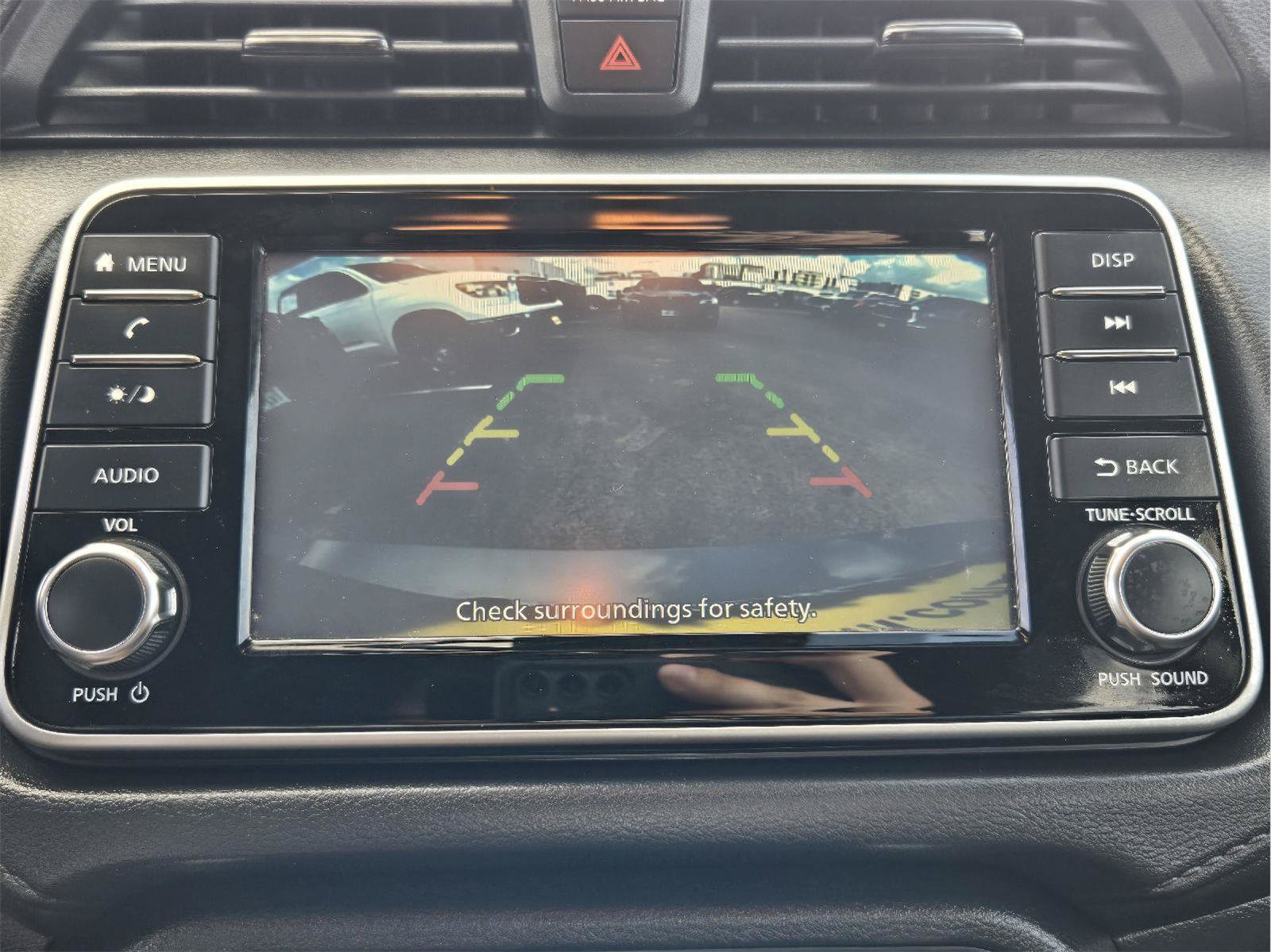 Used 2022 Nissan Versa S FWD image 16