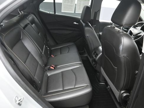 Used 2018 Chevrolet Equinox Premier FWD image 10