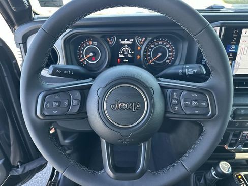 New 2026 Jeep Gladiator Sport AWD/4WD image 22