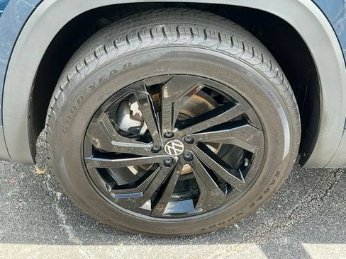Used 2022 Volkswagen Atlas SE AWD/4WD image 9