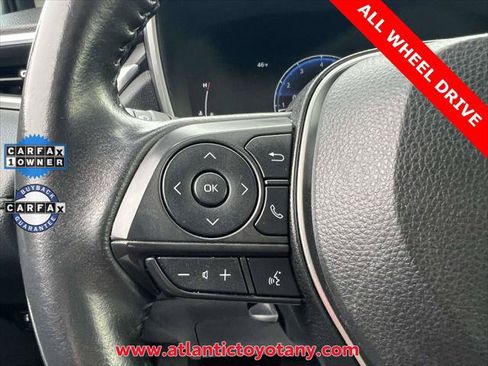 Used 2024 Toyota Corolla Cross XLE AWD/4WD image 27