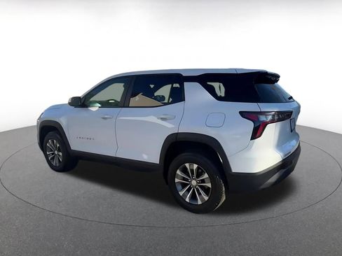 Used 2025 Chevrolet Equinox LT image 10