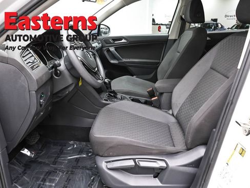 Used 2020 Volkswagen Tiguan S image 14