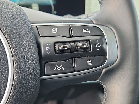 Certified 2023 Kia Sportage SX image 25