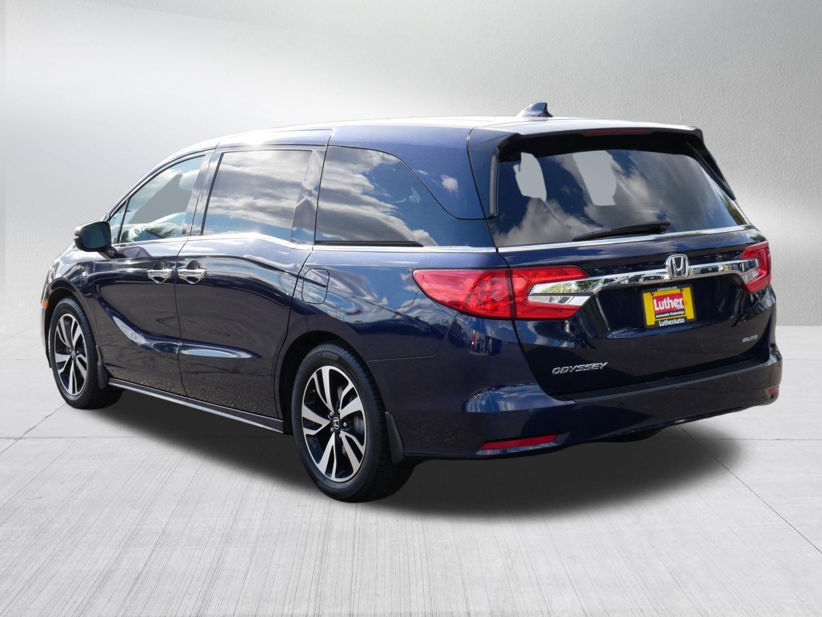 Used 2019 Honda Odyssey Elite image 5