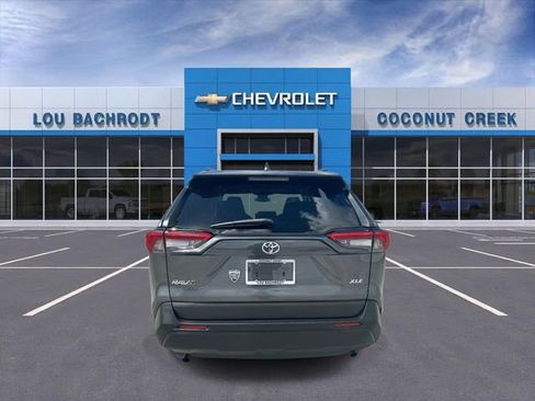 Used 2024 Toyota RAV4 XLE image 7