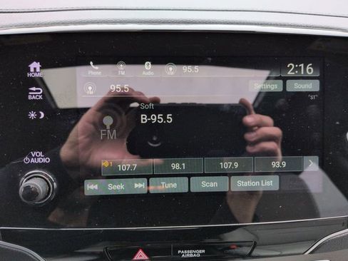 Used 2023 Honda Passport EX-L image 13