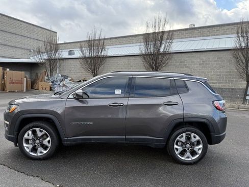 Used 2020 Jeep Compass Limited image 1