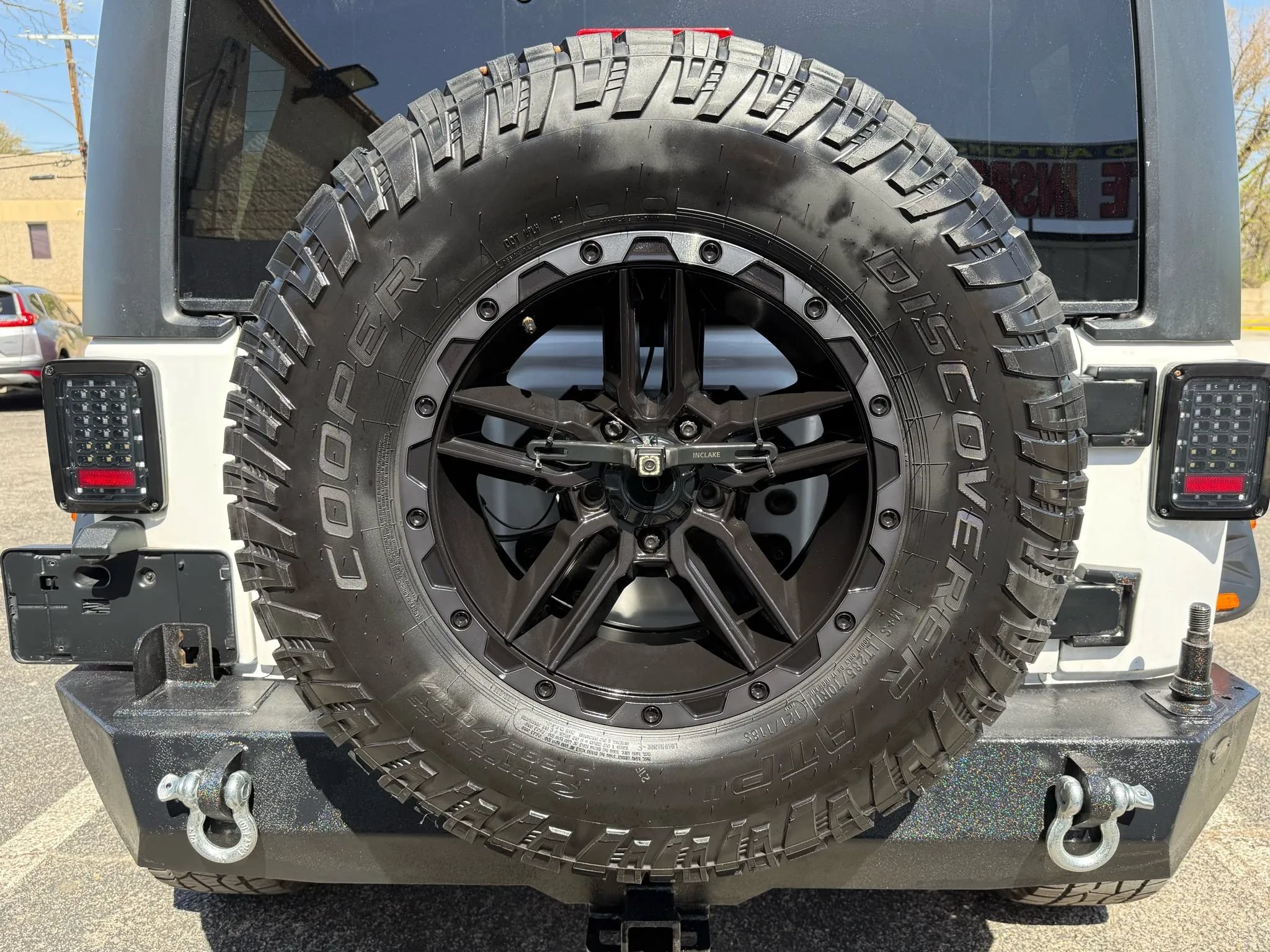 Used 2018 Jeep Wrangler Unlimited Sport S AWD/4WD image 13