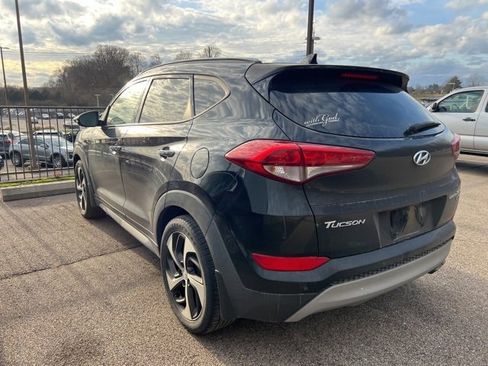Used 2018 Hyundai Tucson Limited w/ Ultimate Package 02 image 4