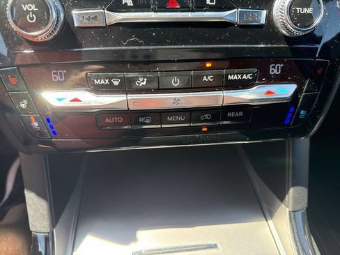 Used 2021 Ford Explorer ST w/ Equipment Group 401A AWD/4WD image 34