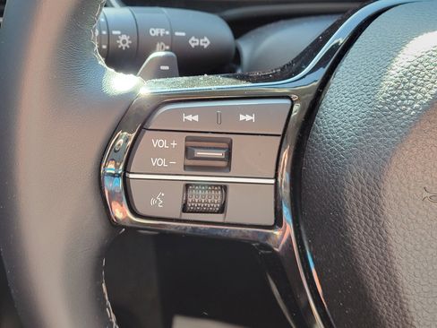 Certified 2024 Honda Civic Touring image 21