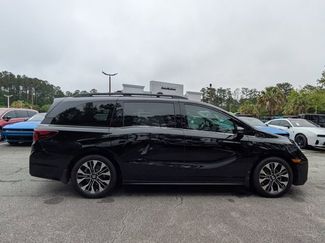 Used 2025 Honda Odyssey Elite video 4