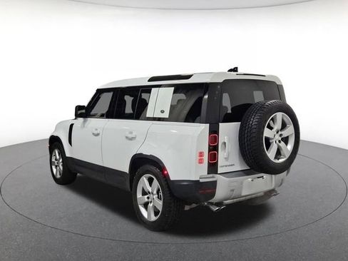 Used 2024 Land Rover Defender 110 SE AWD/4WD image 7