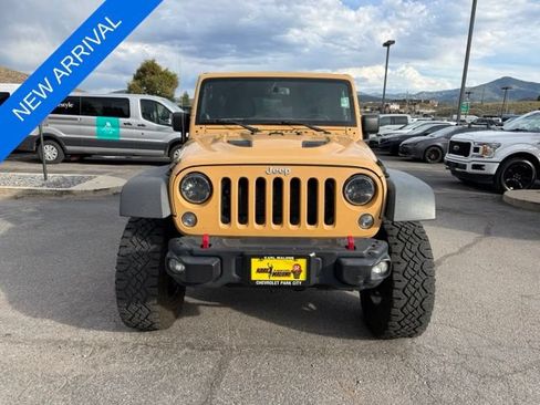 Used 2014 Jeep Wrangler Unlimited Rubicon AWD/4WD image 2
