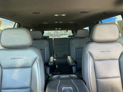 Used 2024 GMC Yukon Denali image 19