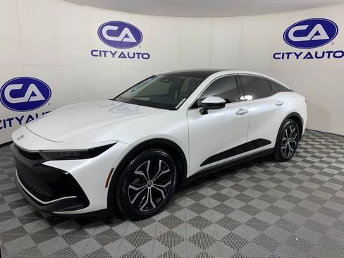 Used 2023 Toyota Crown AWD/4WD image 7