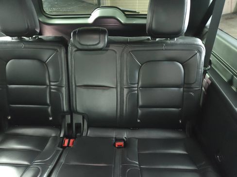 Used 2021 Lincoln Navigator L Reserve AWD/4WD image 24