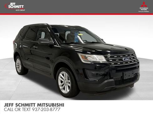 Used 2017 Ford Explorer 4WD image 1