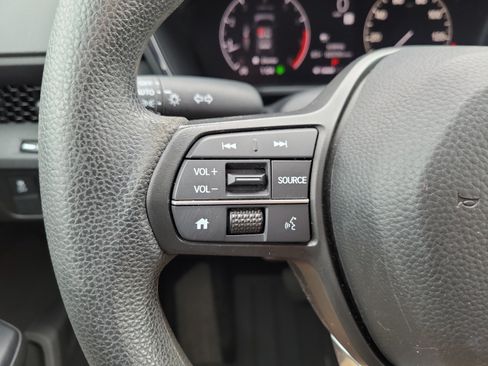Used 2024 Honda CR-V LX image 29
