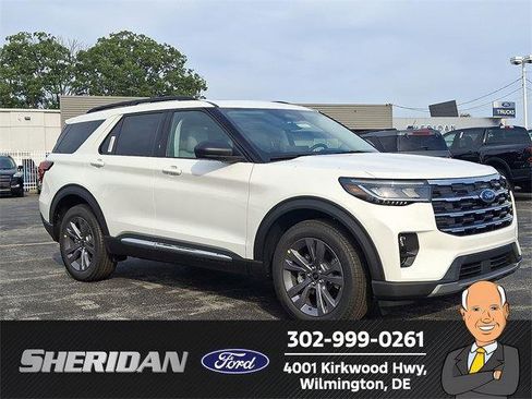 New 2025 Ford Explorer Active w/ Active Comfort Package image 1