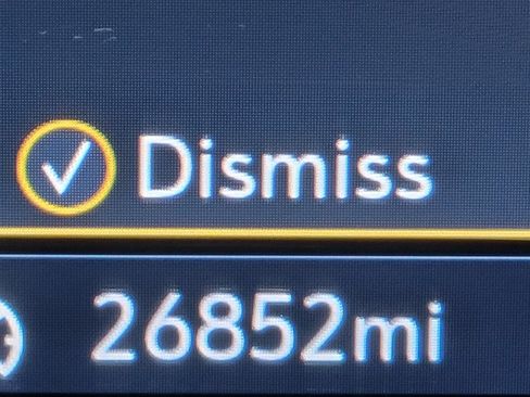 Used 2024 Chevrolet Blazer LT w/ Convenience Package image 2