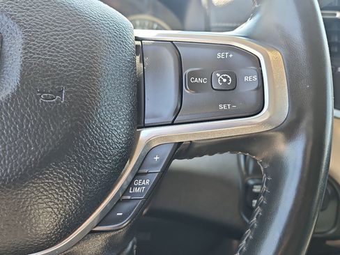 Used 2024 RAM 2500 Laramie AWD/4WD image 19
