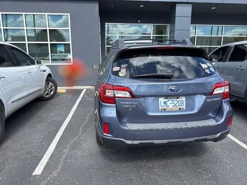 Used 2016 Subaru Outback 2.5i Limited image 6