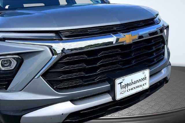 Used 2025 Chevrolet TrailBlazer LT AWD/4WD image 28
