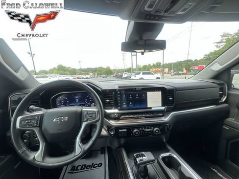 Certified 2022 Chevrolet Silverado 1500 RST w/ RST All Star Premium Package AWD/4WD image 10