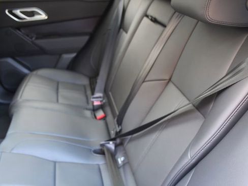 New 2026 Land Rover Range Rover Velar Dynamic SE image 4