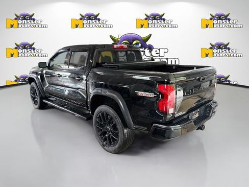 Used 2023 Chevrolet Colorado Trail Boss w/ Advanced Trailering Package AWD/4WD image 6