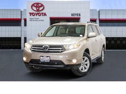 Used 2013 Toyota Highlander SE