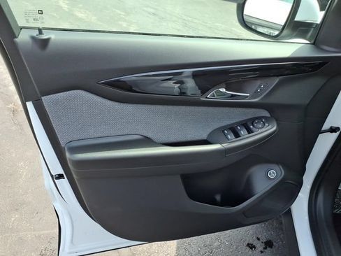 New 2026 Chevrolet TrailBlazer LT w/ Convenience Package FWD image 11