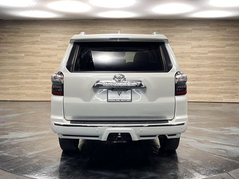 Used 2023 Toyota 4Runner Limited image 11