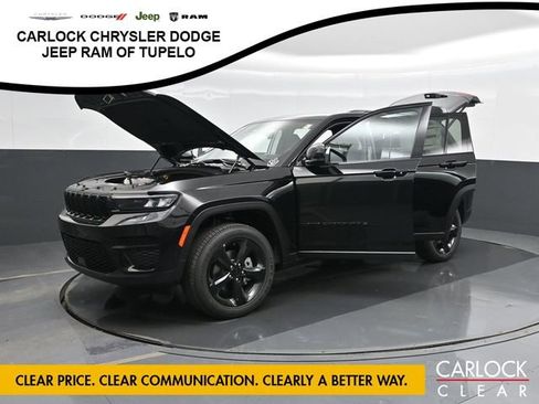 New 2025 Jeep Grand Cherokee Altitude image 84