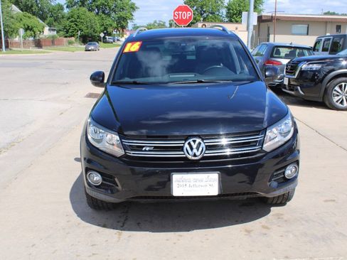 Used 2016 Volkswagen Tiguan R-Line FWD image 3