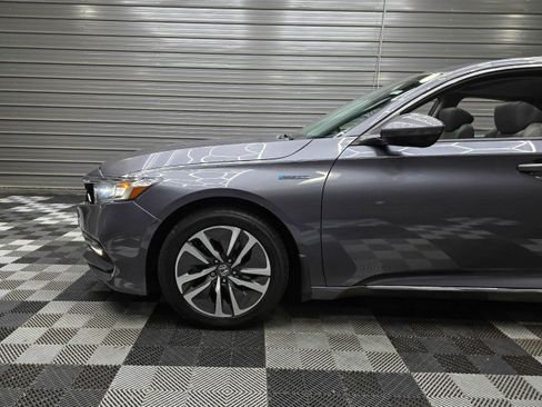 Used 2020 Honda Accord EX image 39